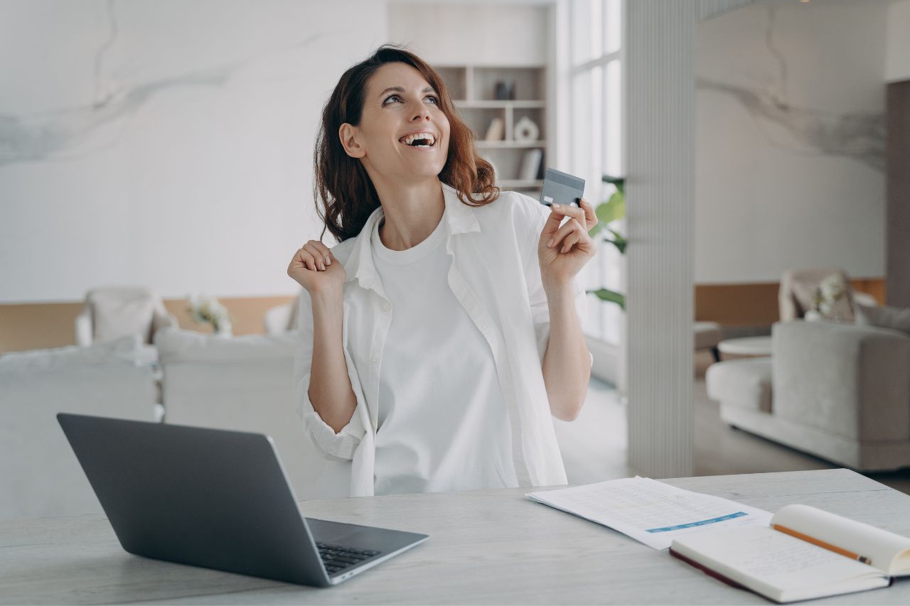 ¿Buscas soluciones financieras de calidad? Te invitamos a conocer los servicios de  Bi Bank, Panamá
