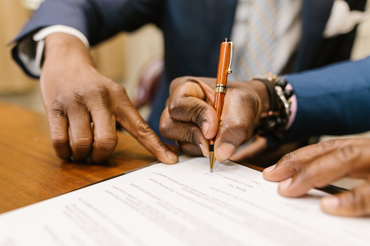 Descubre las 3 mejores firmas de abogados para constituir empresas en Panamá